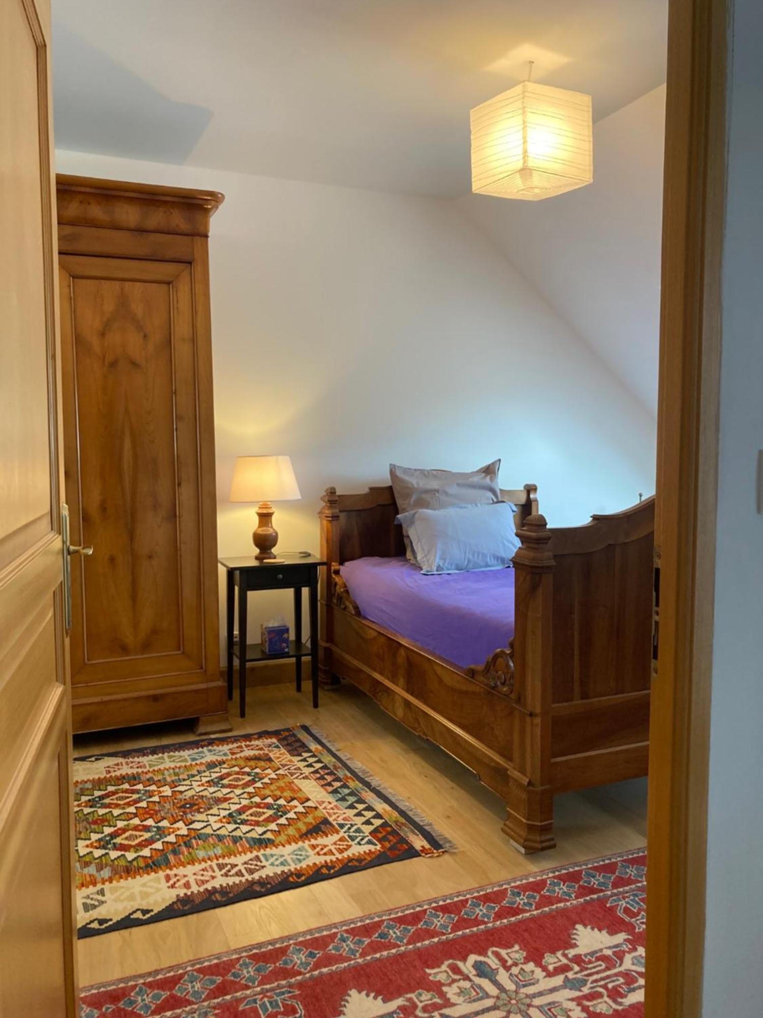 Loué Le Poulailler Bed & Breakfast エクステリア 写真